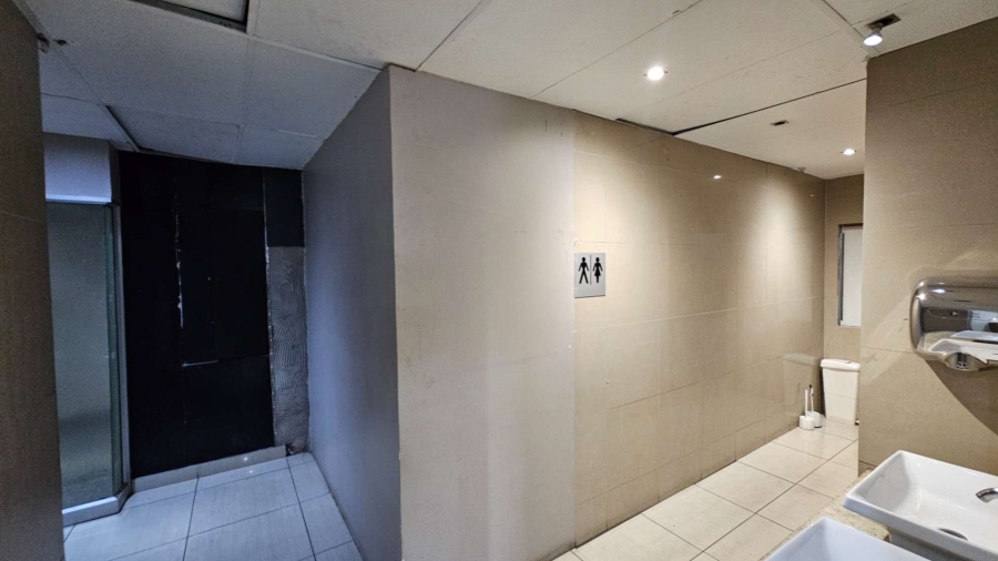 To Let commercial Property for Rent in Epping Industrial Western Cape